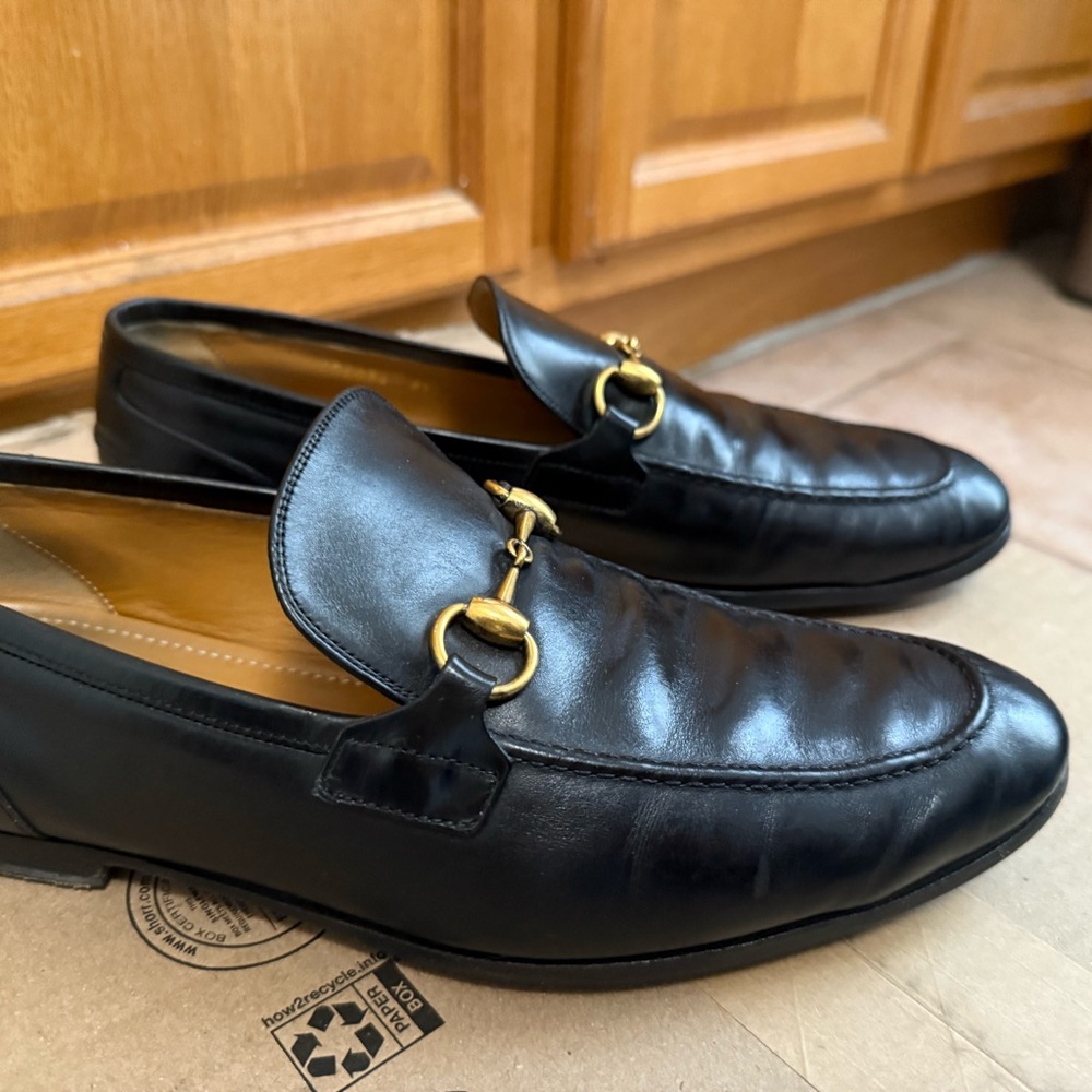 Gucci classic loafers 8 1/2 black excellencet cond taken care of - Picture 4 of 16